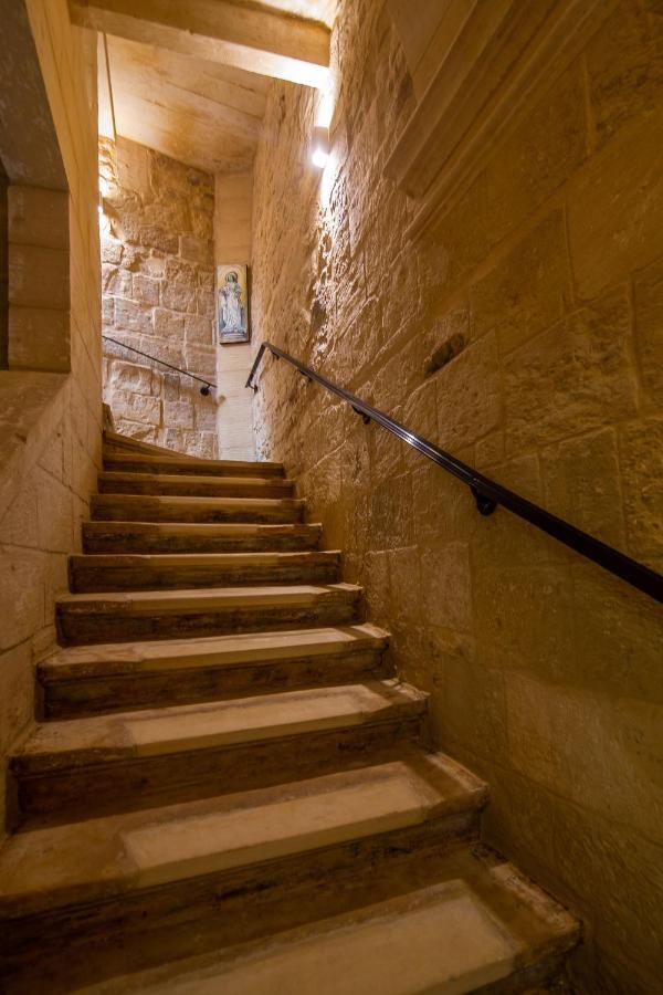 Palazzino Birgu Host Family Bed And Breakfast Εξωτερικό φωτογραφία